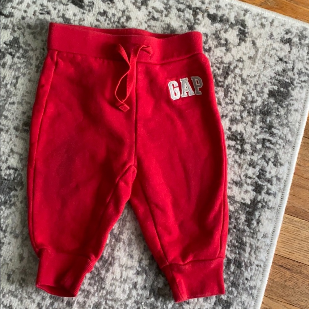 Gap sweatpants red